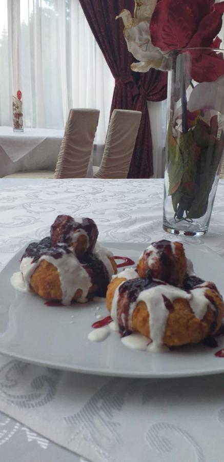 Hotel Miraj - Restaurant & Sauna & Biliard Poiana Brasov Luaran gambar