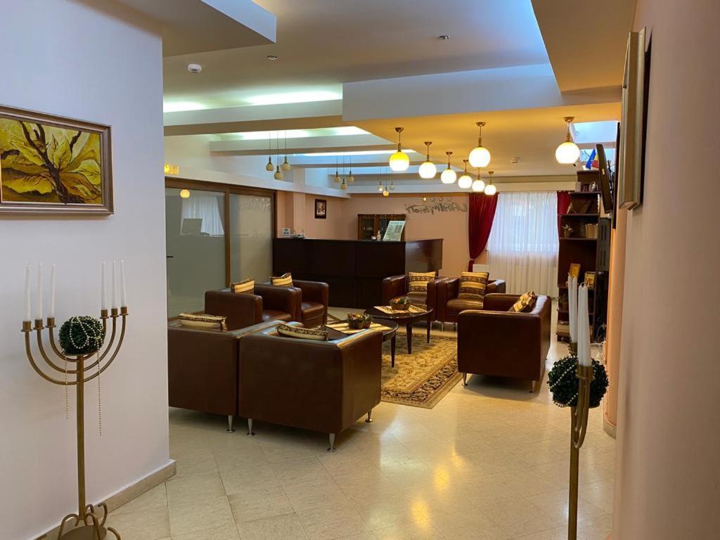 Hotel Miraj - Restaurant & Sauna & Biliard Poiana Brasov Luaran gambar