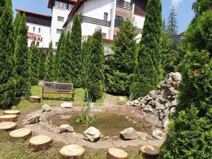 Hotel Miraj - Restaurant & Sauna & Biliard Poiana Brasov Luaran gambar