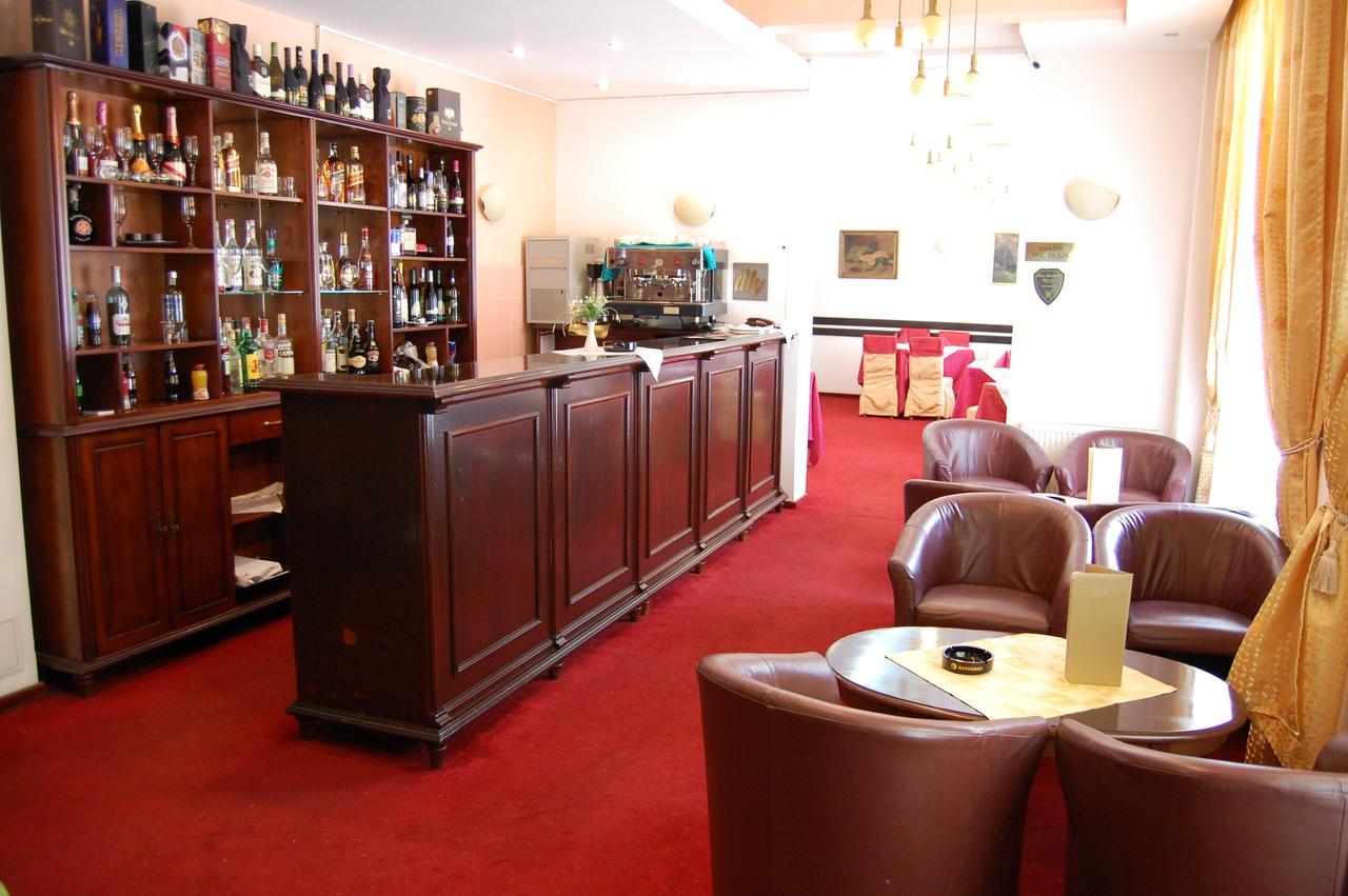 Hotel Miraj - Restaurant & Sauna & Biliard Poiana Brasov Luaran gambar